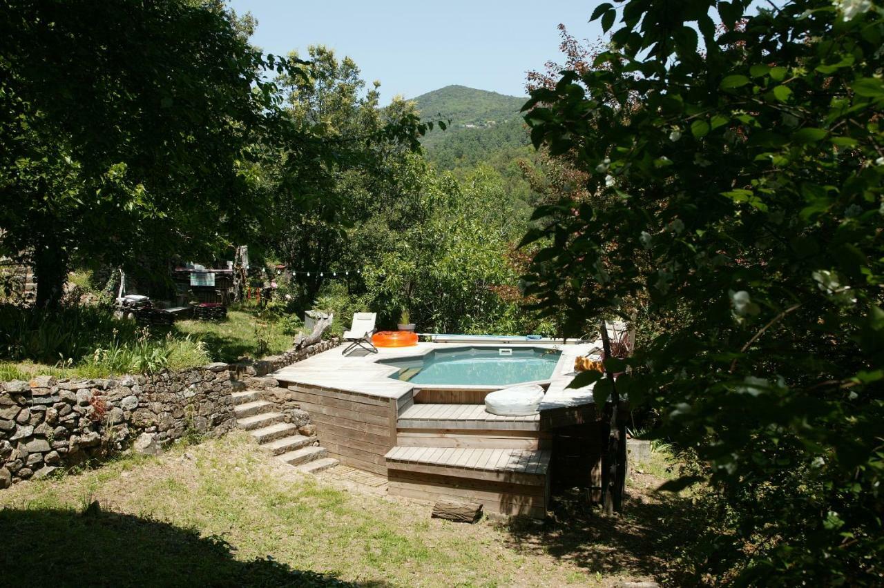 Вилла Le Refuge Des Pots Rouges Cros  Экстерьер фото